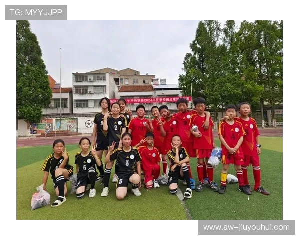 乡村足球热潮席卷全国 小球场上演激情对决与梦想碰撞